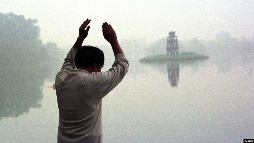 Ô Nhiễm Bụi Mịn PM2.5 Ô Nhiễm Bụi Mịn PM2.5 - Kẻ Thù Giấu Mặt Nhưng Hậu Quả Không “Vô Hình”!