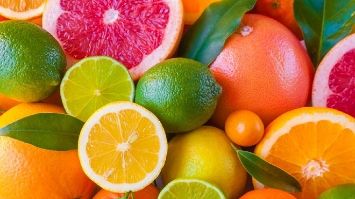 vitamin C Mách bạn 8 loại hoa quả giúp da thải độc, sáng khỏe mịn màng