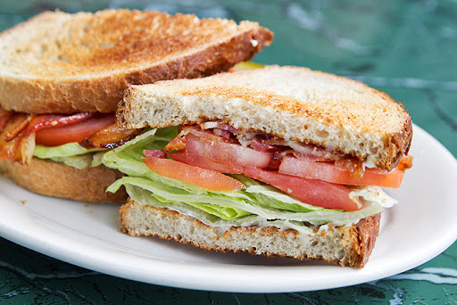 Tác hại của việc ăn nhiều bánh bao, bánh mì